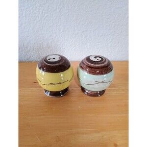 Tri-Layer Glaze Round Footed Ball Salt and Pepper Shakers Ceramic 2 Colors